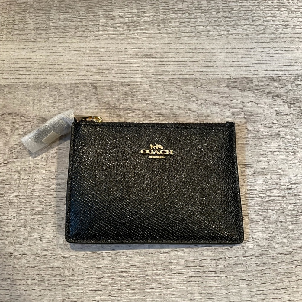 Coach ID wallet